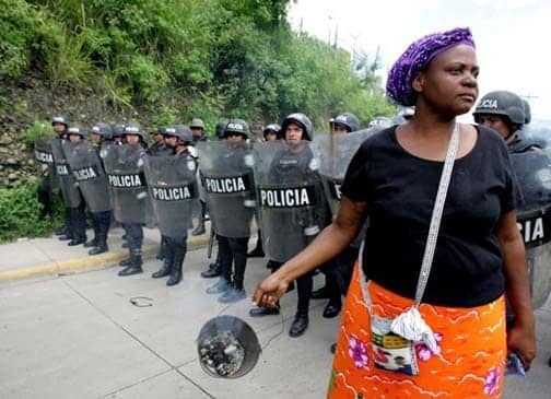 Black-Hondurans-resist-coup-070509, The implications of the coup in Honduras on Afro-descendants, World News & Views 