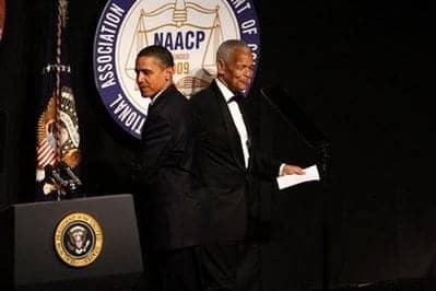 Pres.-Obama-NAACP-Ch.-Julian-Bond-convention-071609-by-Spencer-Platt-AFP-Getty, Structural inequality: News not fit to print?, News & Views 