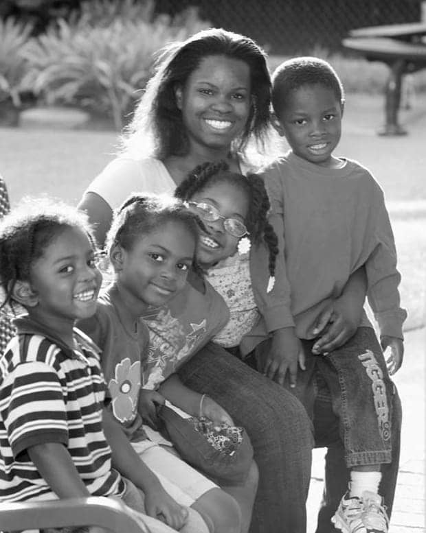 Jamilia-Ashworth-Zakari-4-Zaire-5-Zaniya-6-Zephariah-8-by-Michael-Susan-Dell-Foundation, ‘Be Well’: Oakland mother Jamilia Ashworth featured in book about raising healthy kids, Culture Currents 
