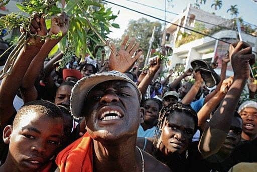 Haiti-earthquake-demonstration-for-food-020310-by-AFP, Haiti: Still starving 23 days later, World News & Views 
