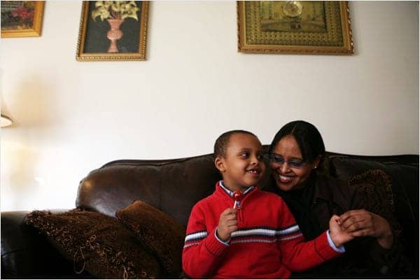 Autistic-Abdulahi-5-mom-Idil-Abdull-from-Somalia-by-Allen-Brisson-Smith-NYT, Understanding autism: African American children with autism are more likely to be misdiagnosed, News & Views 
